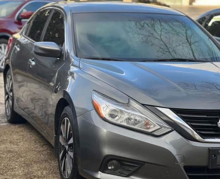 2018 Nissan Altima SV