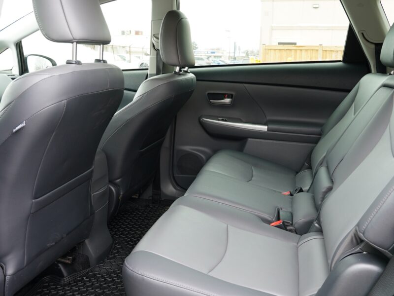 2014 Toyota Prius V