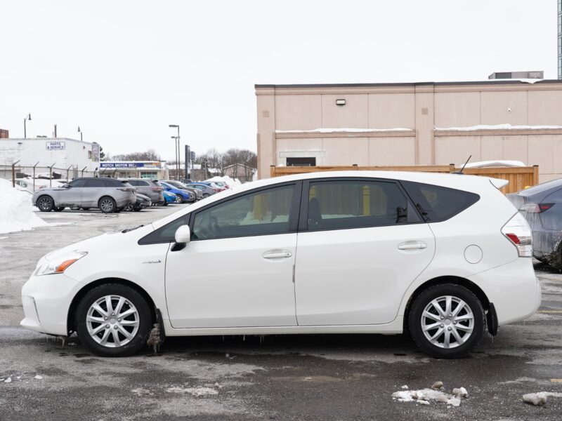 2014 Toyota Prius V