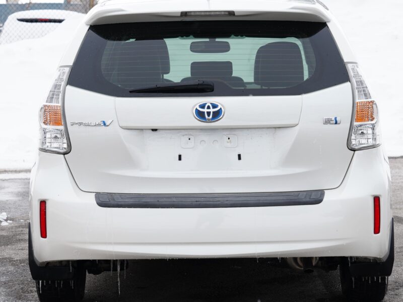 2014 Toyota Prius V