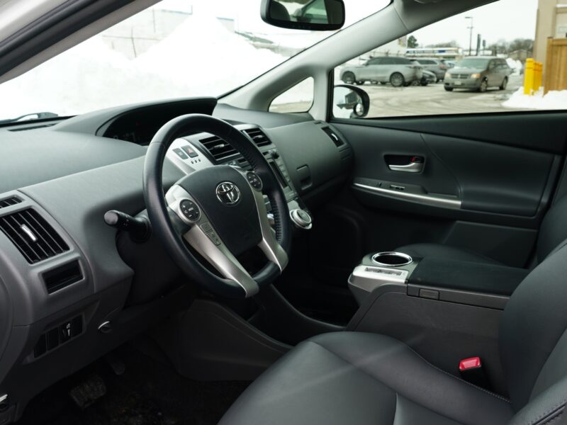 2014 Toyota Prius V