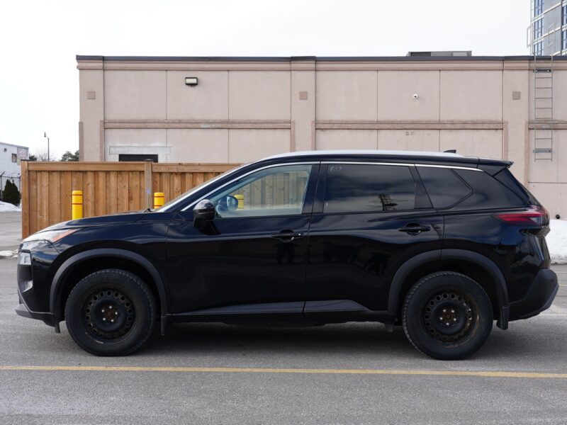 Nissan Rogue SV 2021