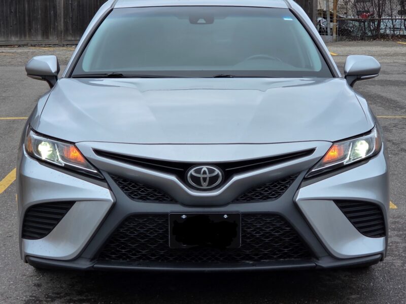 2019 Camry SE