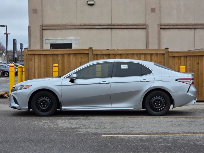 2019 Camry SE